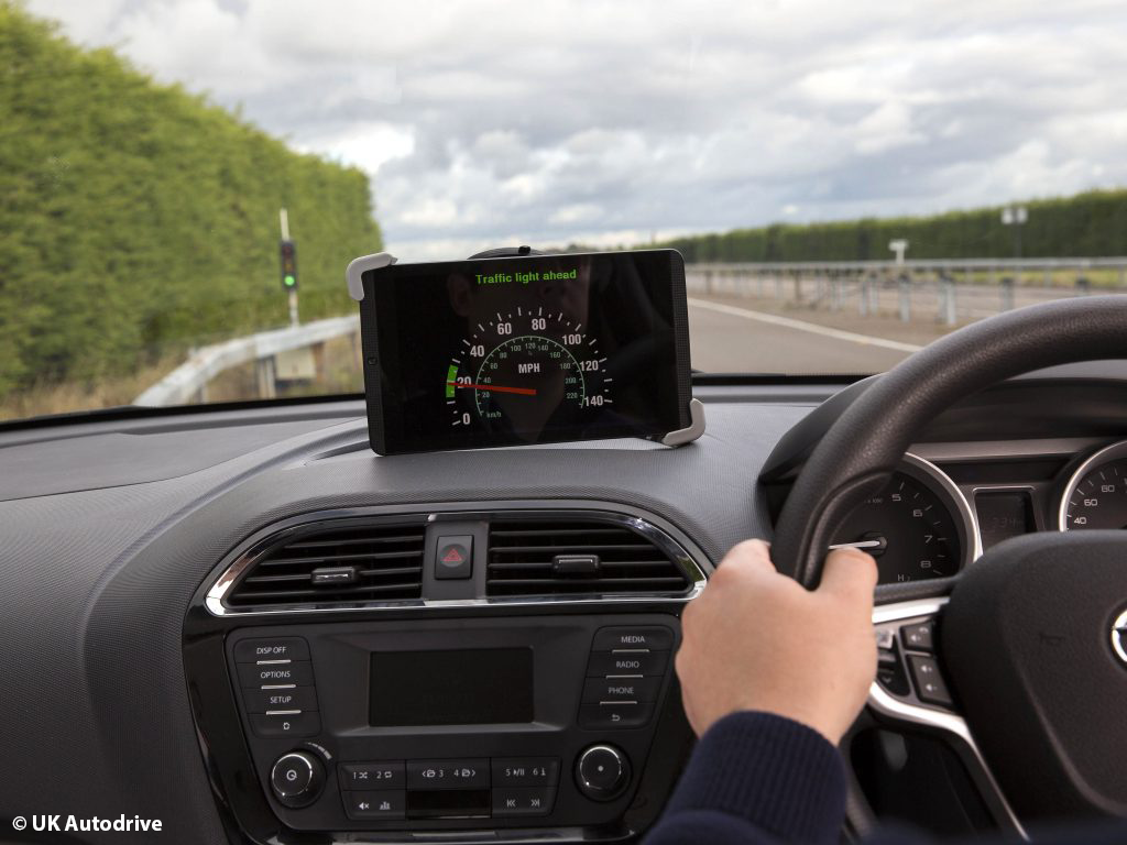 Jaguar Land Rover, Ford and Tata Motors test connected and autonomous cars in the UK - IEEE Connected Vehicles
