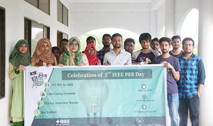 Formal group portrait after the celebration of IEEE PES Day 2019